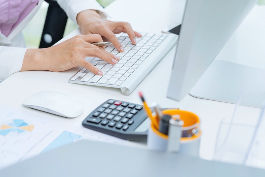 email writing training program in English